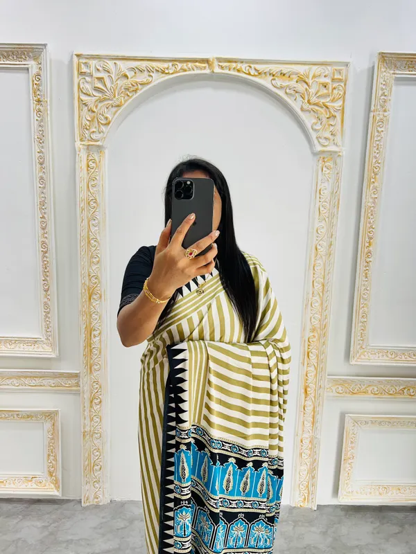 Ajrakh_Printed_Modal_Silk_Plain_Saree_With_Ajrakh_Blouse