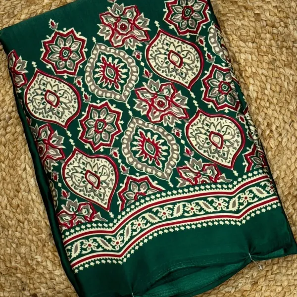 Green_Ajrakh_Printed_Modal_Silk_Plain_Saree_With_Ajrakh_Blouse