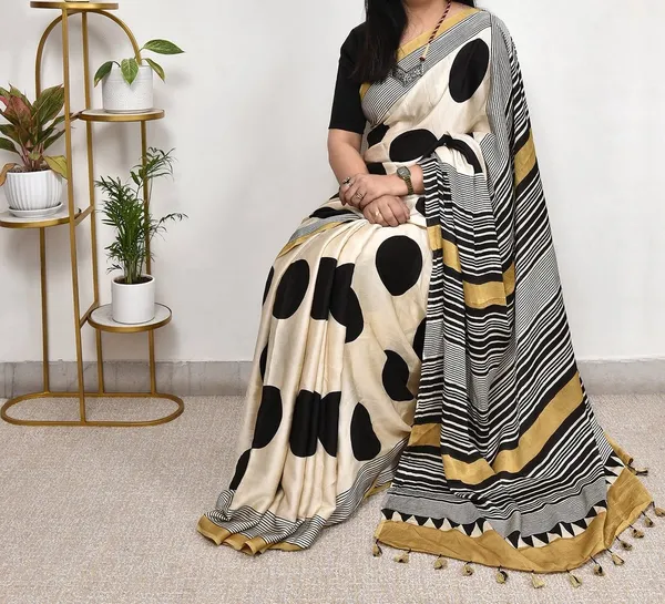 Ajrakh_Pallu_Modal_Silk_Saree_with_Blouse_Piece_Traditional_Handblock_Design