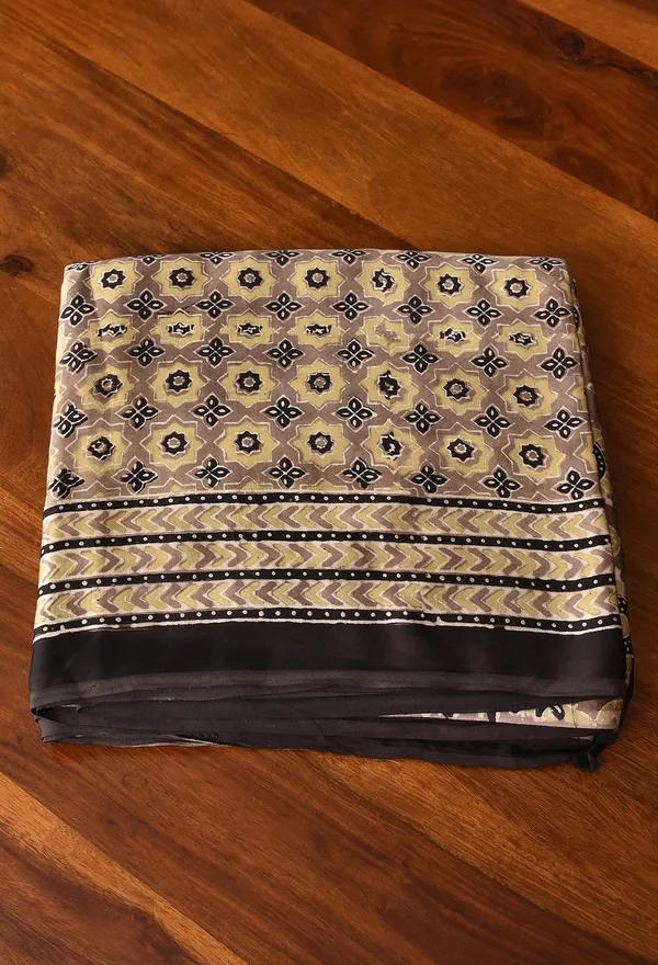 New_Artistic_Ajrakh_Handblock_Modal_Silk_Saree_with_Blouse_Piece_for_Women