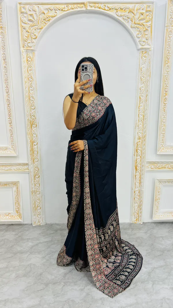 Ajrakh_Printed_Modal_Silk_Plain_Saree_With_Ajrakh_Blouse