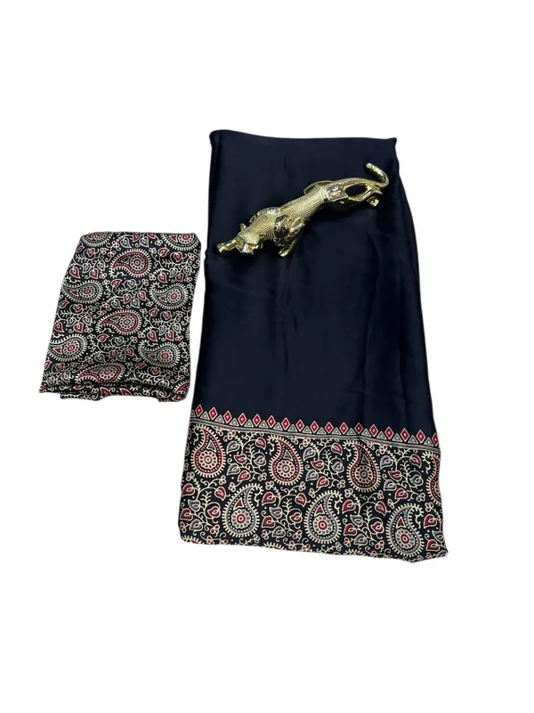 Ajrakh_Printed_Modal_Silk_Plain_Saree_With_Ajrakh_Blouse
