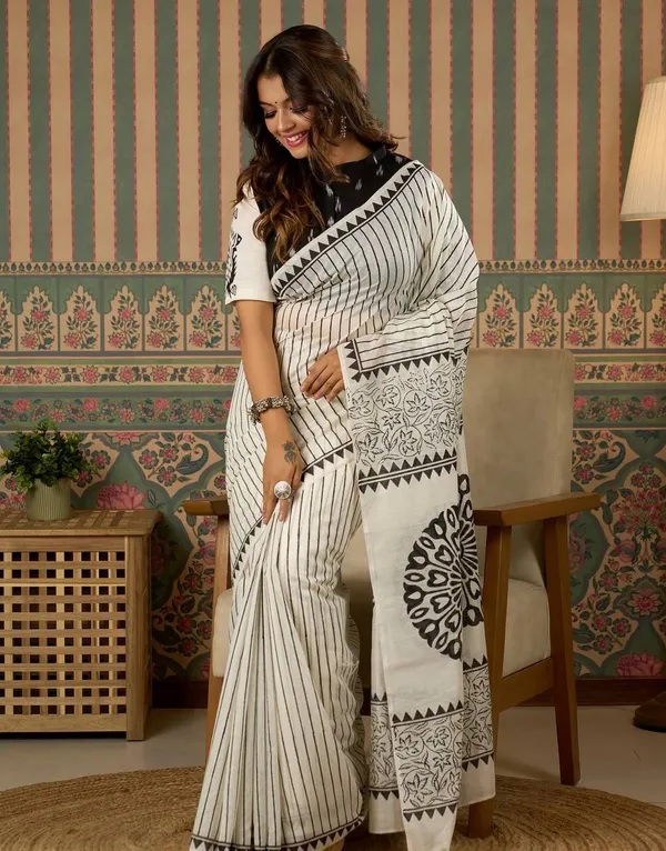 Linen_Printed_Saree_with_Black_Stripe_Design_&_Ethnic_Motif_Pallu