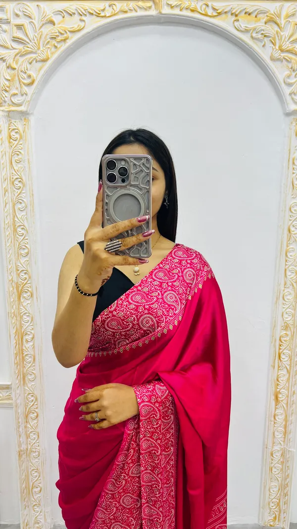 Ajrakh_Printed_Modal_Silk_Plain_Saree_With_Ajrakh_Blouse