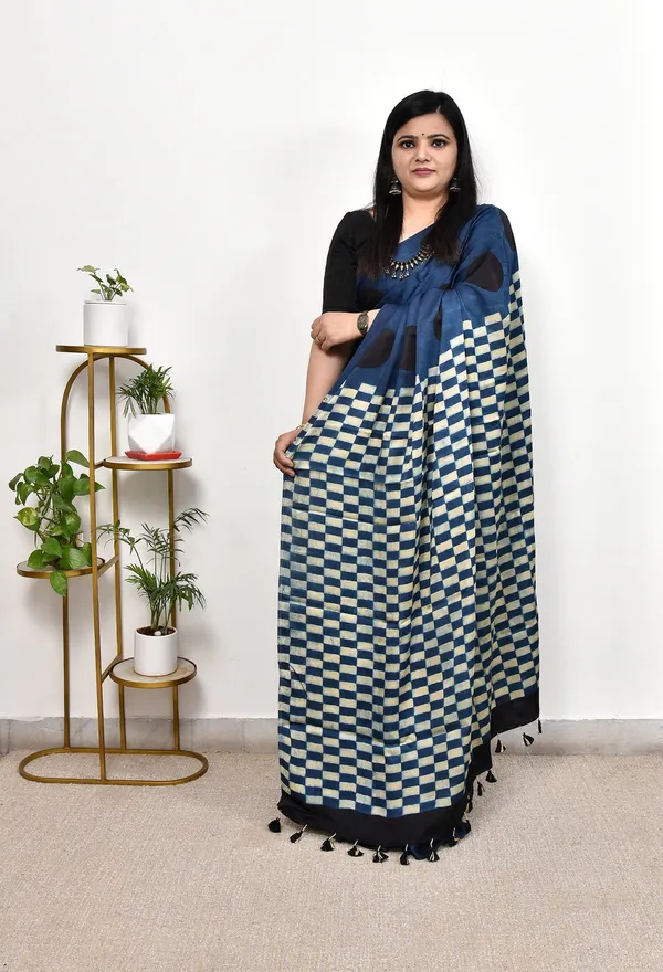 Navy_Blue_Checkered_Modal_Silk_Saree_for_Women