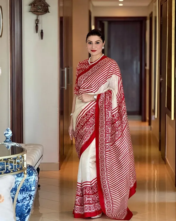 Semi_Gajji_Silk_Soft_and_Smooth_Saree