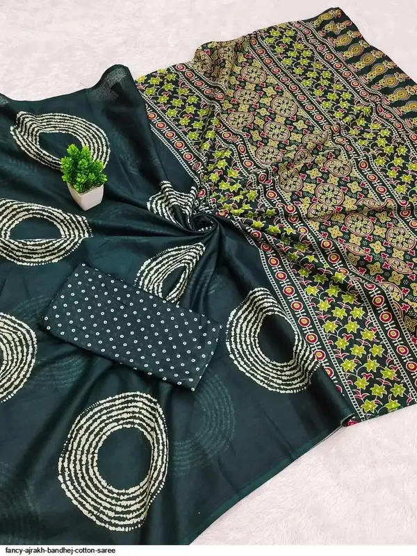Satin_Silk_Green_Bandhani_Saree_with_Designer_Pallu