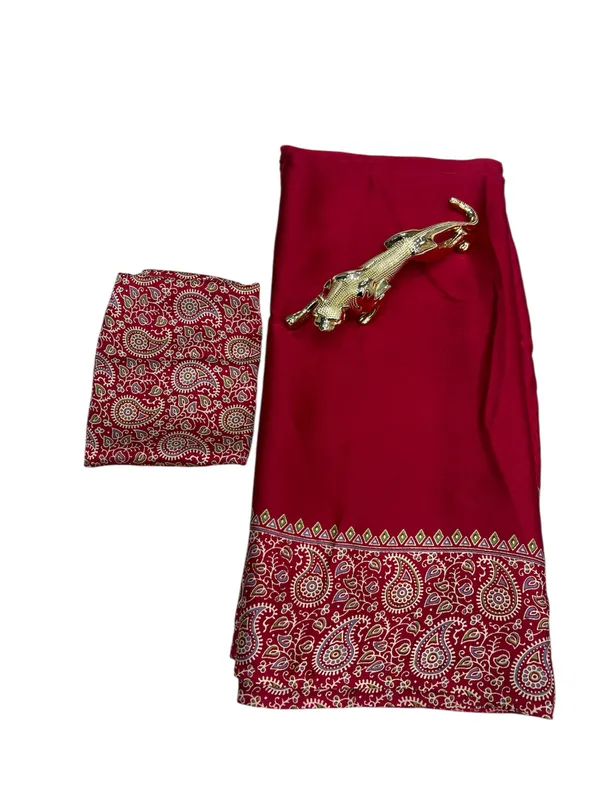 Ajrakh_Printed_Modal_Silk_Plain_Saree_With_Ajrakh_Blouse
