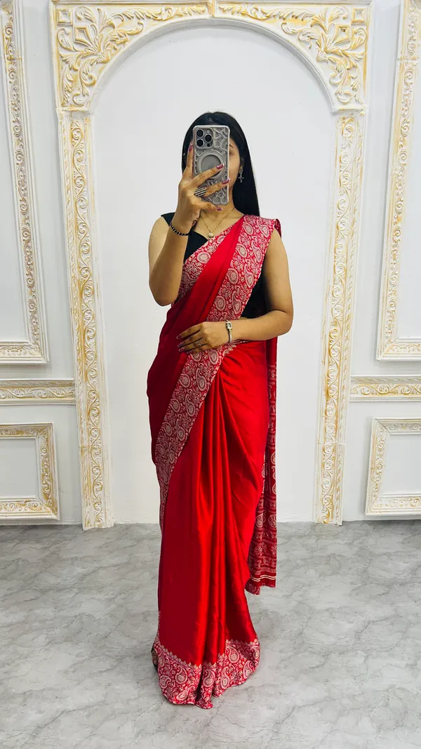 Ajrakh_Printed_Modal_Silk_Plain_Saree_With_Ajrakh_Blouse