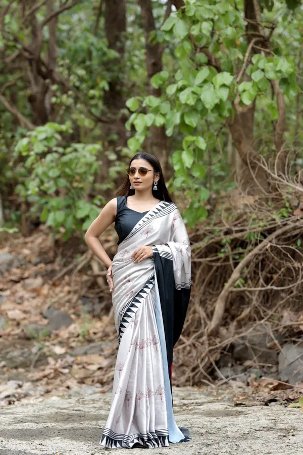Premium_Digital_Printed_Saree_with_Minimal_Contemporary_Design