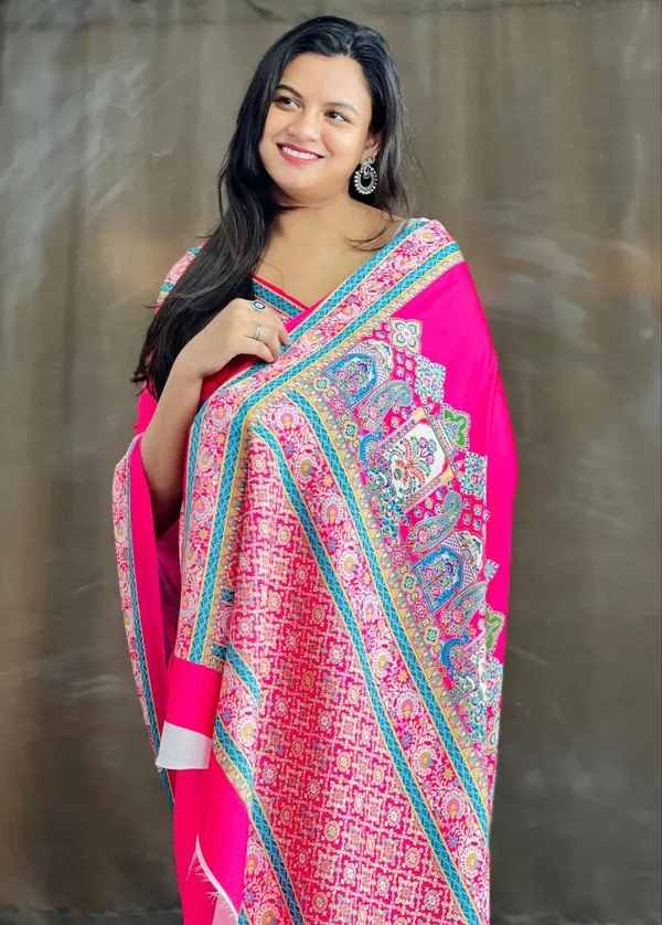 Rani_Pink_Digital_Print_Saree_with_Artistic_Border_|_Trending_Designer_Saree_for_Women