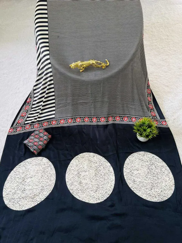 Authentic_Ajrakh_Modal_Silk_Saree_for_Women_|_Luxury_Ethnic_Wear_by_NavinyaVastra