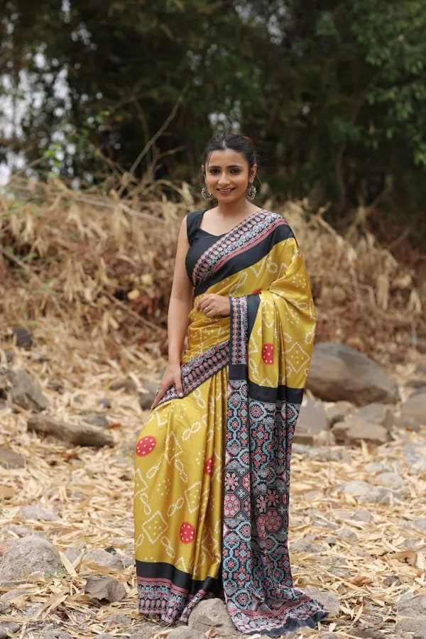 Mustard_Yellow_Digital_Print_Saree_with_Elegant_Contrast_Border