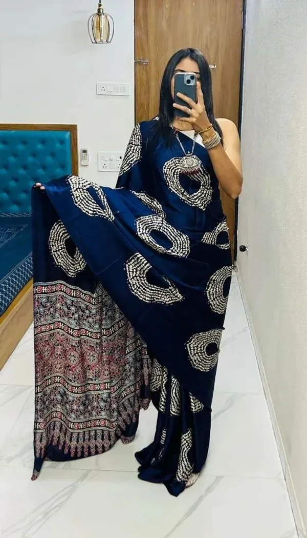Elegant_Ajrakh_Modal_Silk_Saree_with_Statement_Circular_Prints_&_Rich_Border