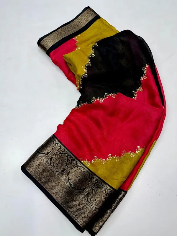 Premium_Marshmellow_Saree_with_Rich_Jacquard_Border_|_Soft_Designer_Party_Wear