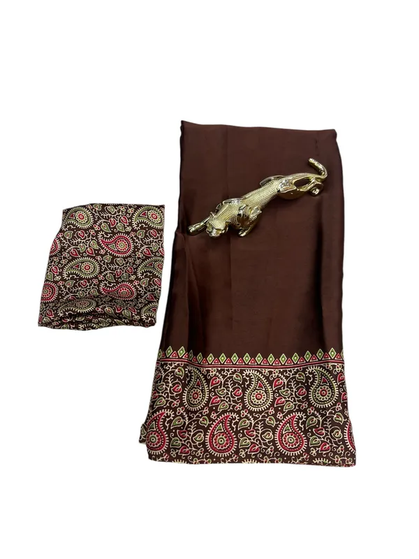 Ajrakh_Printed_Modal_Silk_Plain_Saree_With_Ajrakh_Blouse