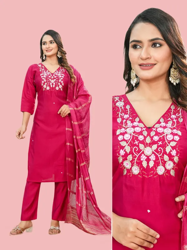 Lovely_Pink_Beautiful_Kurta_Set_With_Pant_And_Dupatta_For_Women