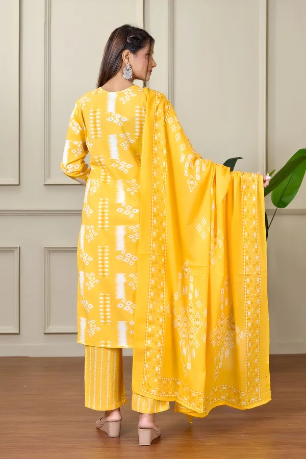 Mustard_Yellow_Cotton_Kurti_With_Pant_And_Dupatta_For_Women