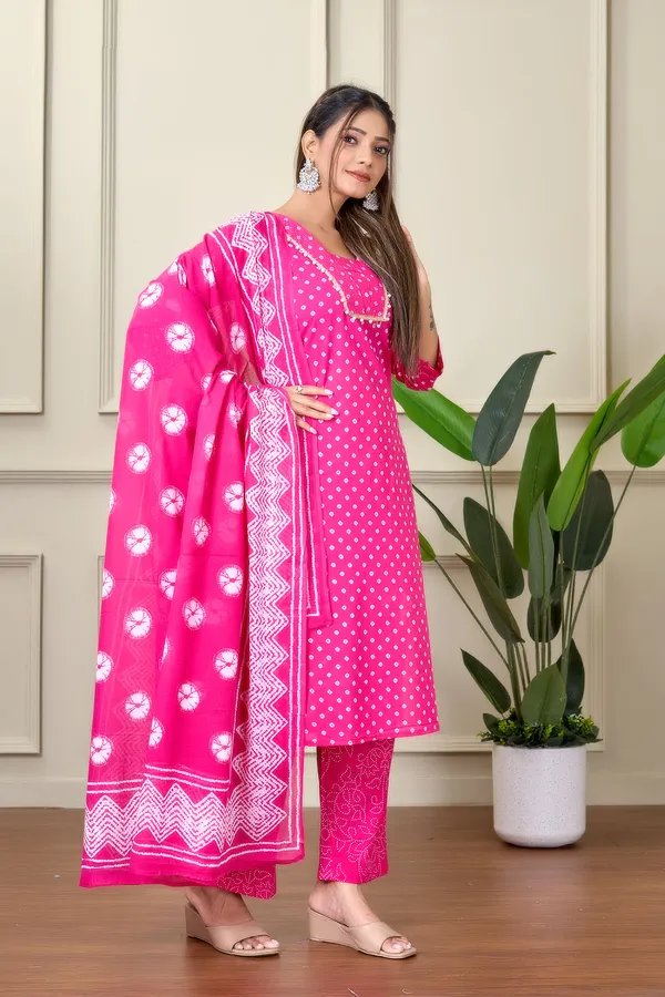 Maha_Rani_Cotton_Kurti_With_Pant_And_Dupatta_For_Women
