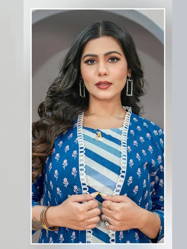 Royal_Blue_Pretty_Flower_With_Strips_Mix_N_Match_Kurti_Shrug_Set_For_Women