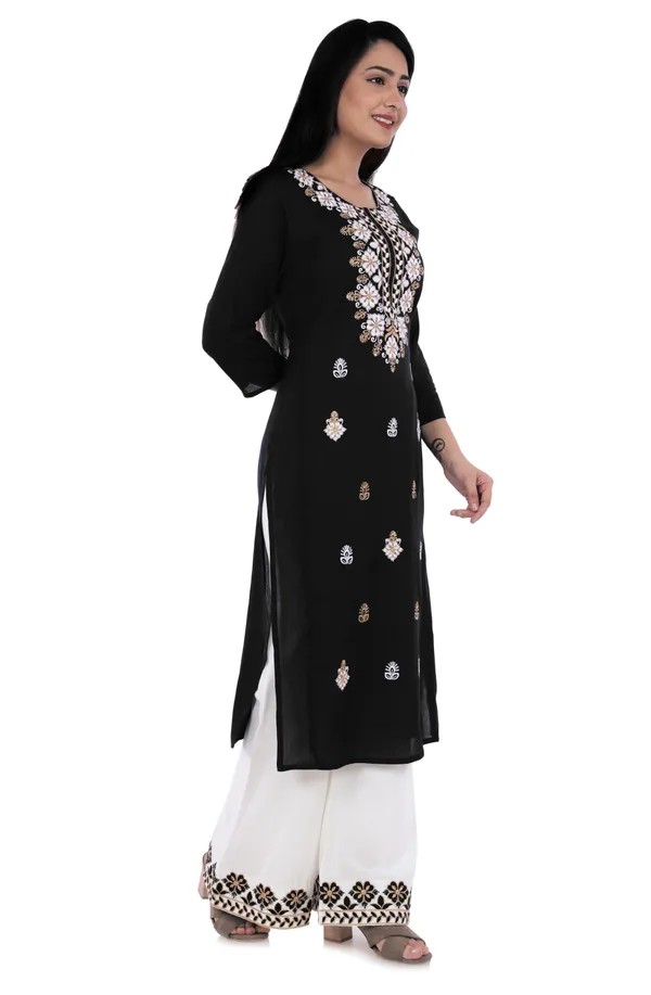 Black_Floral_Embroidered_Regular_Kurta_With_Palazzos_For_Women