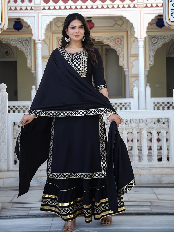 Black_Embroidered_Regular_Sequinned_Kurta_With_Skirt_&_With_Dupatta_For_Women