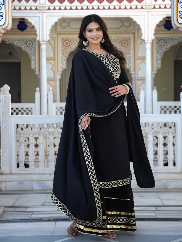 Black_Embroidered_Regular_Sequinned_Kurta_With_Skirt_&_With_Dupatta_For_Women