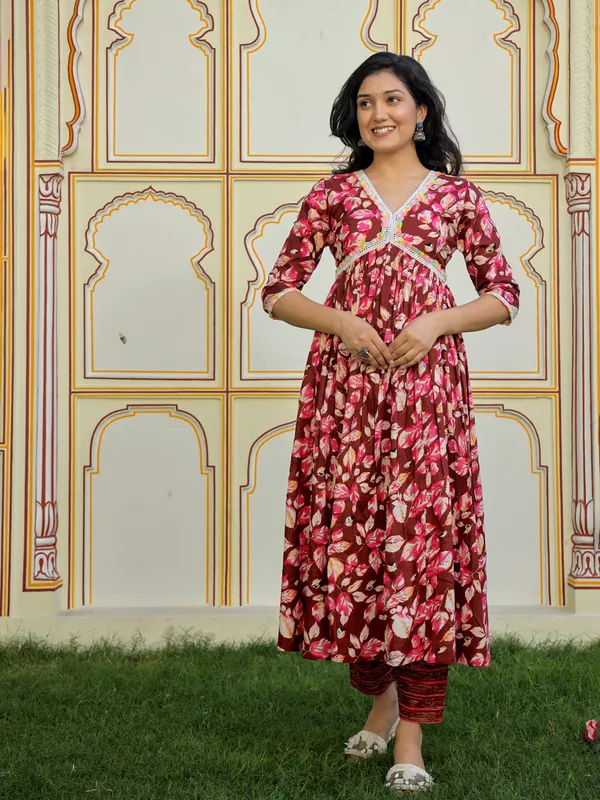 Pink_Floral_Printed_Empire_Kantha_Work_Pure_Cotton_Kurta_With_Trousers_&_Dupatta_For_Women