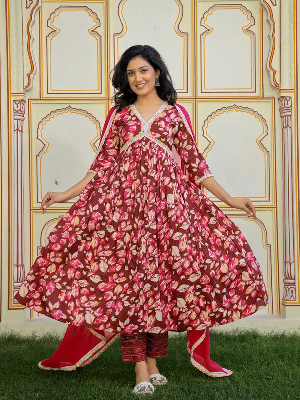 Pink_Floral_Printed_Empire_Kantha_Work_Pure_Cotton_Kurta_With_Trousers_&_Dupatta_For_Women