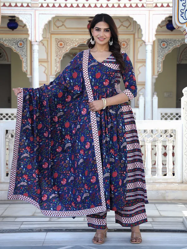 Navy_Blue_Floral_Printed_Regular_Phulkari_Pure_Cotton_Kurta_With_Palazzos_&_With_Dupatta_For_Women