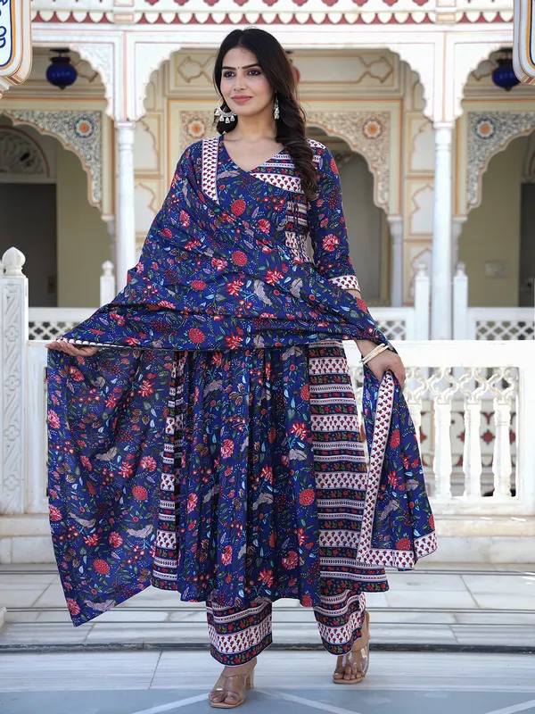 Navy_Blue_Floral_Printed_Regular_Phulkari_Pure_Cotton_Kurta_With_Palazzos_&_With_Dupatta_For_Women