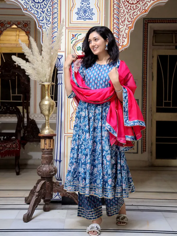 Blue_Floral_Printed_Regular_Kantha_Work_Pure_Cotton_Kurta_With_Trousers_&_Dupatta_For_Women