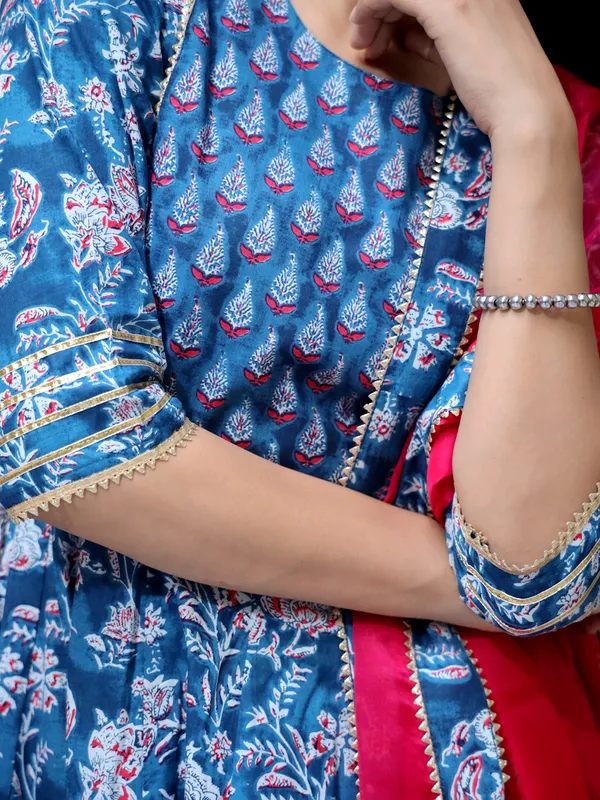 Blue_Floral_Printed_Regular_Kantha_Work_Pure_Cotton_Kurta_With_Trousers_&_Dupatta_For_Women
