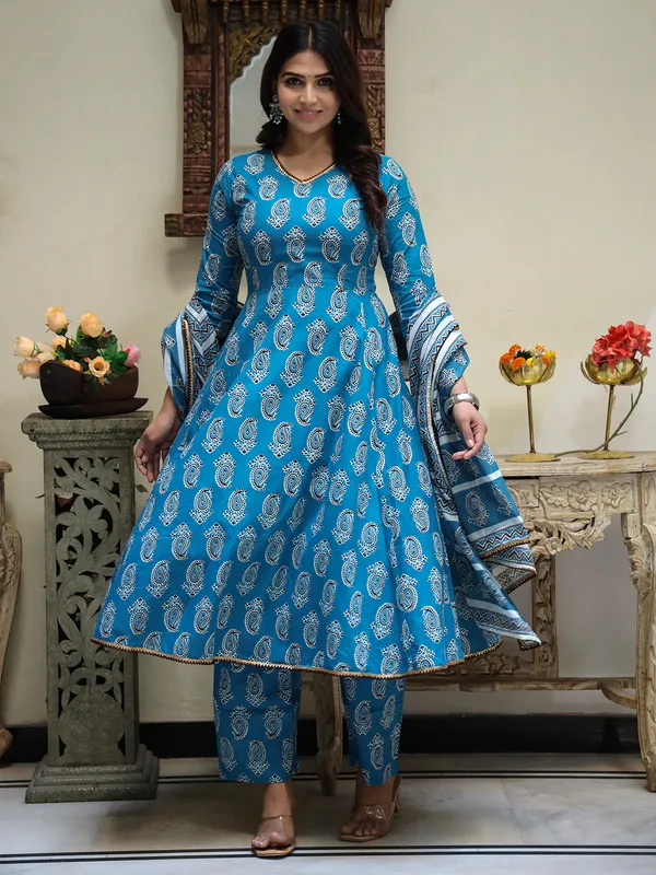 Turquoise_Blue_Printed_Panelled_Pure_Cotton_Anarkali_Kurta_With_Palazzos_&_Dupatta_For_Women