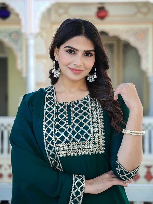 Green_Embroidered_Regular_Sequinned_Kurta_With_Skirt_&_With_Dupatta_For_Women