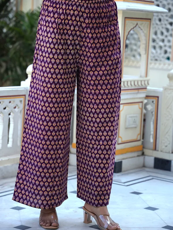 Purple_Floral_Printed_Regular_Phulkari_Pure_Cotton_Kurta_With_Palazzos_&_With_Dupatta_For_Women