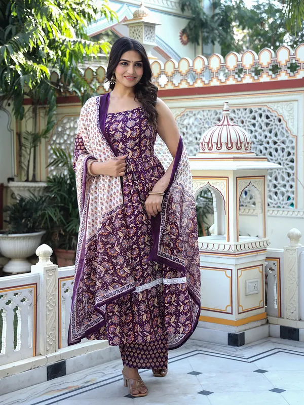 Purple_Floral_Printed_Regular_Phulkari_Pure_Cotton_Kurta_With_Palazzos_&_With_Dupatta_For_Women