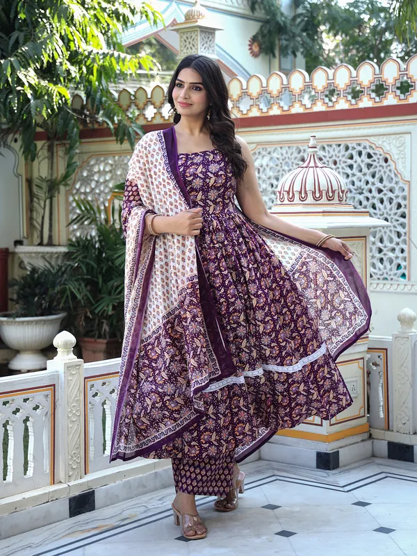 Purple_Floral_Printed_Regular_Phulkari_Pure_Cotton_Kurta_With_Palazzos_&_With_Dupatta_For_Women