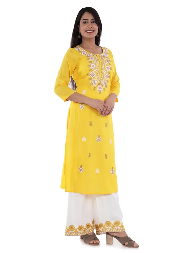 Yellow_Floral_Embroidered_Regular_Kurta_With_Palazzos_For_Women