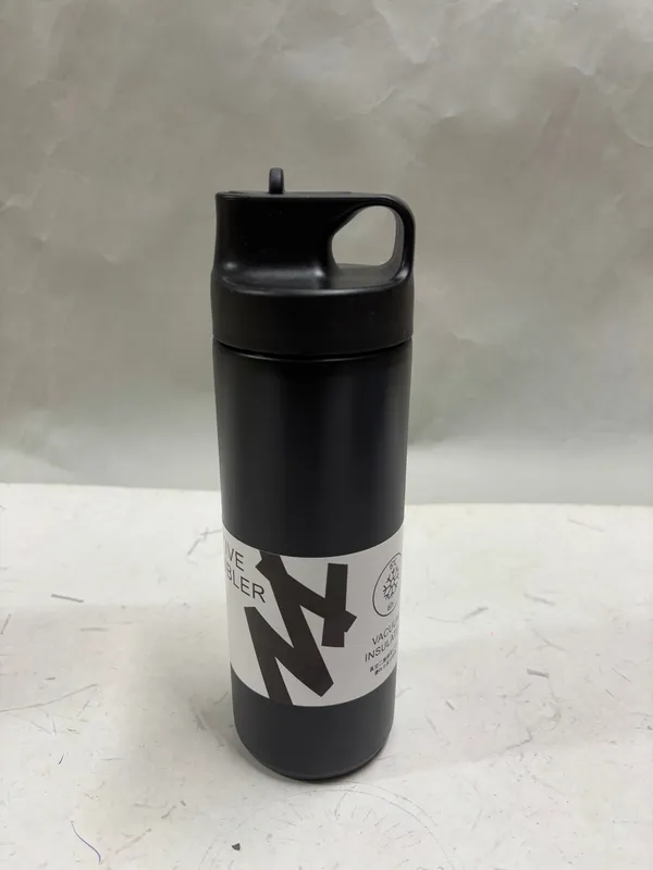 Outdoor_Portable_Double_Wall_Stainless_Steel_Water_Bottles_550_Ml_With_Leakproof_Hot_And_Cold_Water_Coffee_And_Tea_In_Travel_Car_Office_School_Camping
