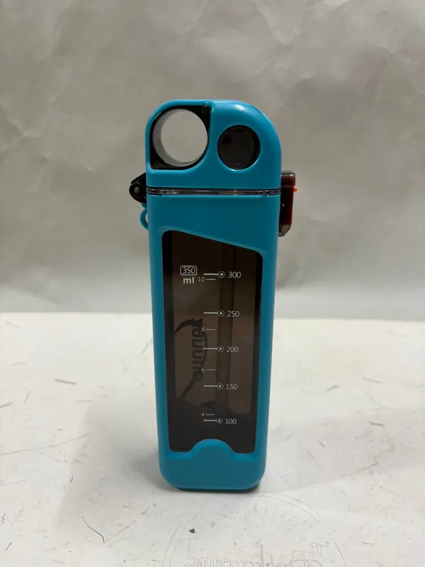 Flat_Square_Fashion_Plastic_Portable_Sports_Sipper_Water_Bottle_350Ml