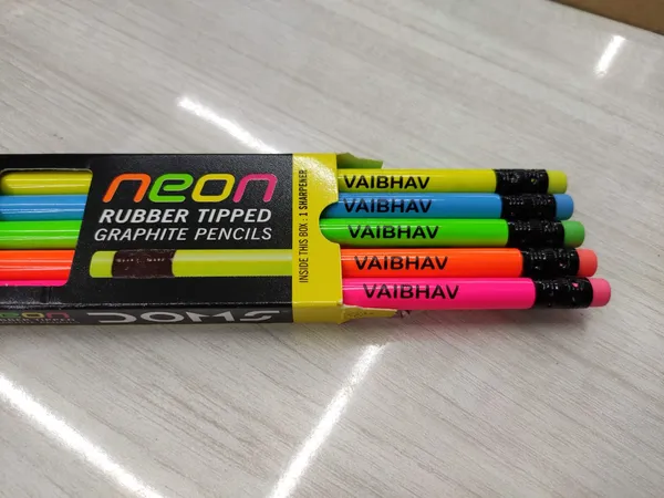 Personalized_Pencils_Box