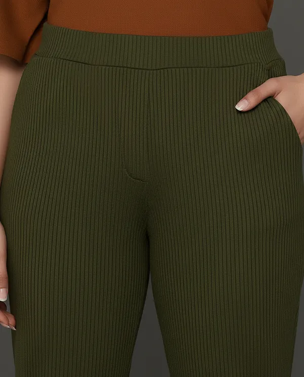 Short_Flexi_Rib_Pant_Women_Stretchable_Ribbed_Bottoms