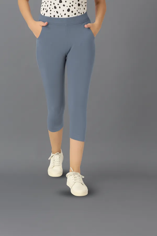 Capri_Pant_Women_Stretchable_Mid-Calf_Bottoms
