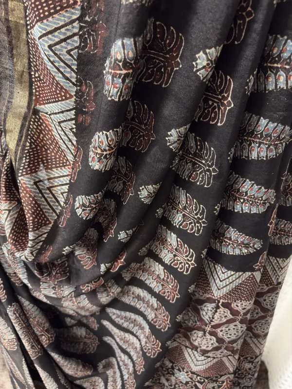 Noor-e-Ajrakh_Pure_Chanderi_Silk
