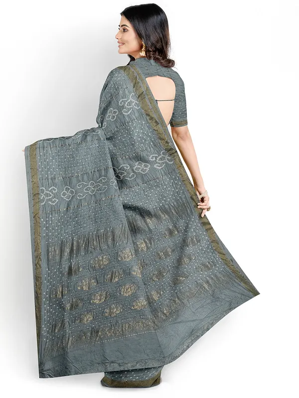 Blue_Sienna_Noor_Mugha_Silk_Saree_For_Women