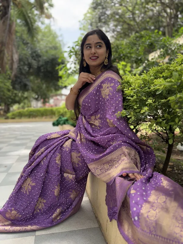 Amethyst_Allure_Dola_Silk_Premium_Saree_