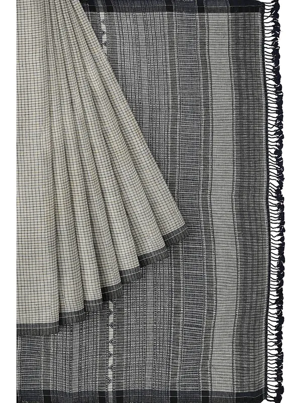 White_&_Blue_Monochrome_Grace_Kala_Cotton_Saree_For_Women