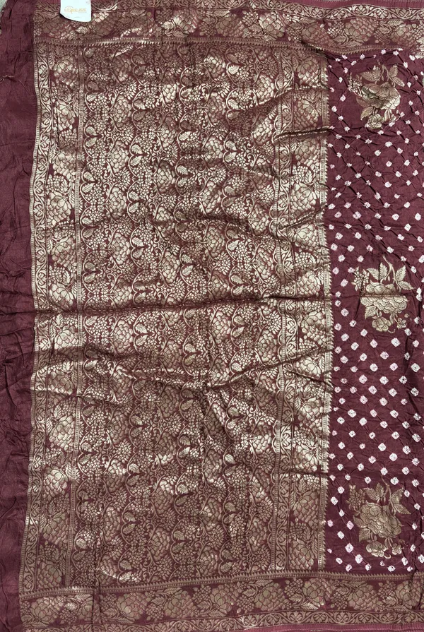 Rajhans_Gulnaar_Pure_Handwoven_Dola_Silk_Bandhini_Saree