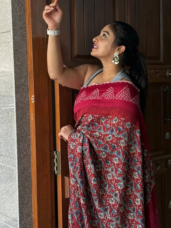 Ethereal_Sindh_–_Chanderi_Ajrakh_Bandhini_Saree